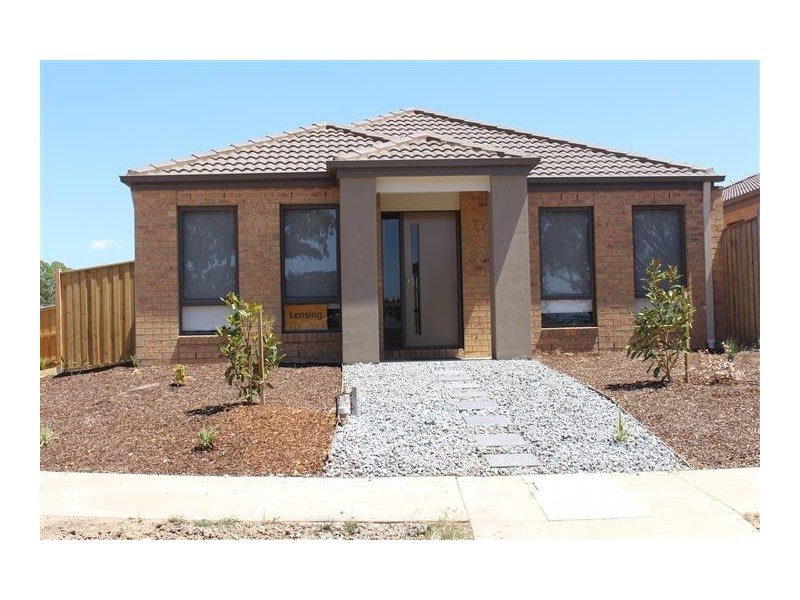 13 Salerno Crescent, Doreen VIC 3754