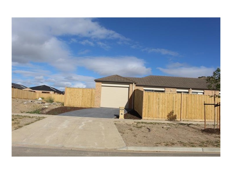 13 Salerno Crescent, Doreen VIC 3754