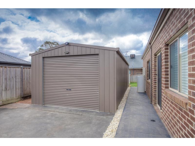 26 Mulgutherie Way, Gisborne VIC 3437