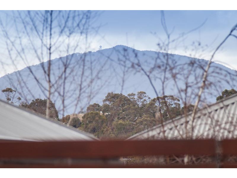 26 Mulgutherie Way, Gisborne VIC 3437