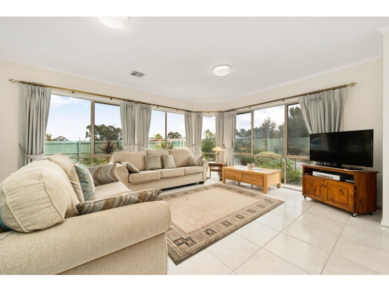 11 Sexton Street, Riddells Creek VIC 3431