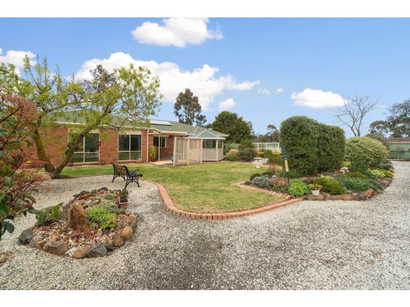 11 Sexton Street, Riddells Creek VIC 3431