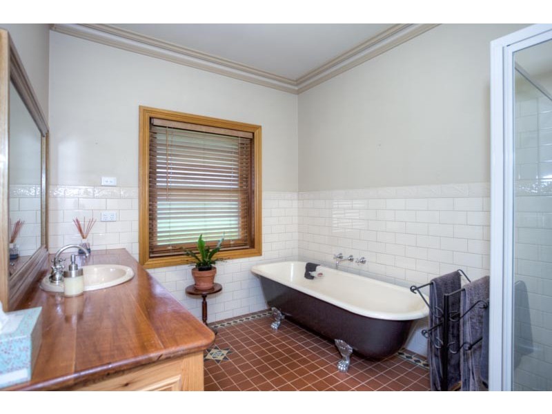 121 Aitken Street, Gisborne VIC 3437