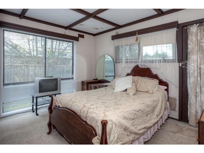 8 Thom Street, New Gisborne VIC 3438