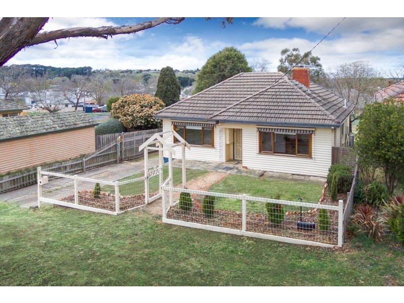 23 Goode Street, Gisborne VIC 3437