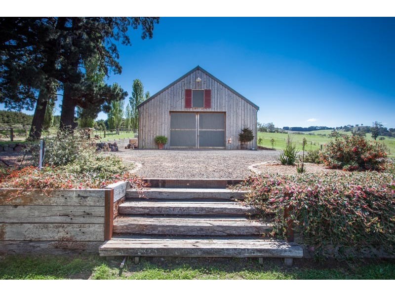 600 Couangalt Road, Gisborne South VIC 3437