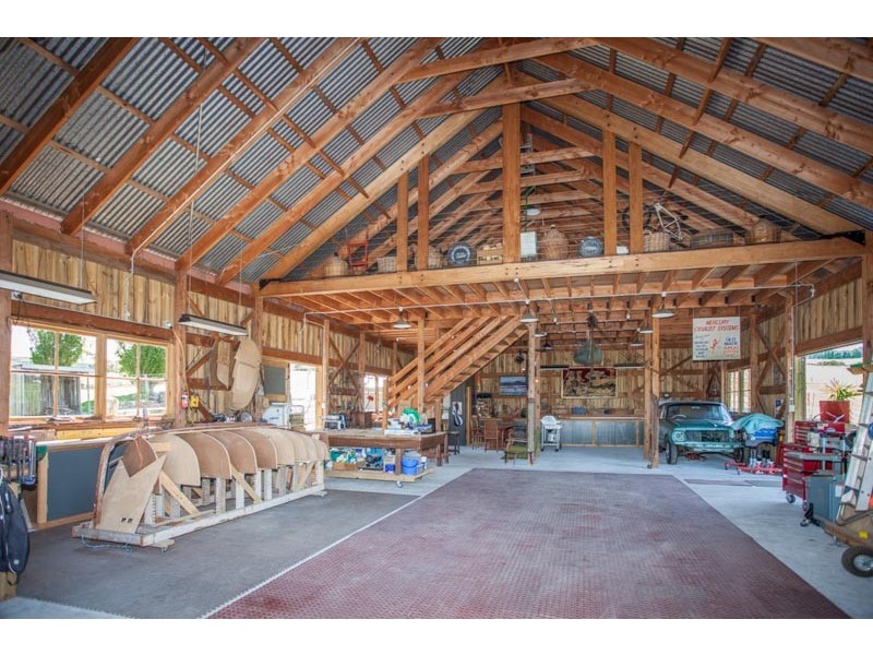 600 Couangalt Road, Gisborne South VIC 3437