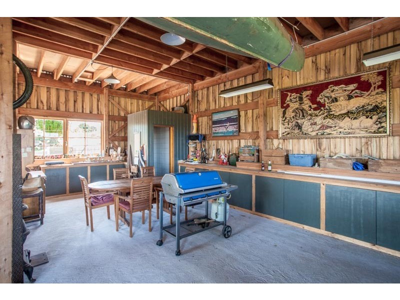 600 Couangalt Road, Gisborne South VIC 3437