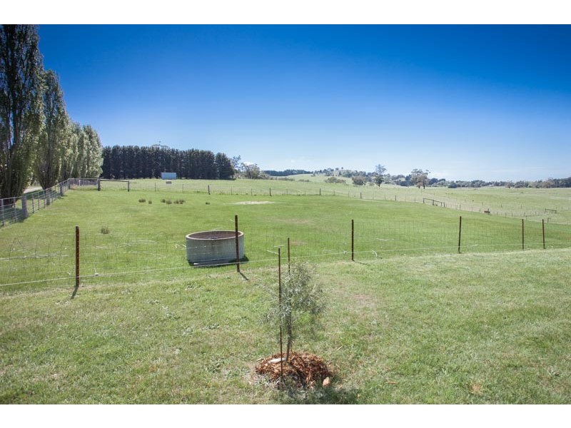 600 Couangalt Road, Gisborne South VIC 3437