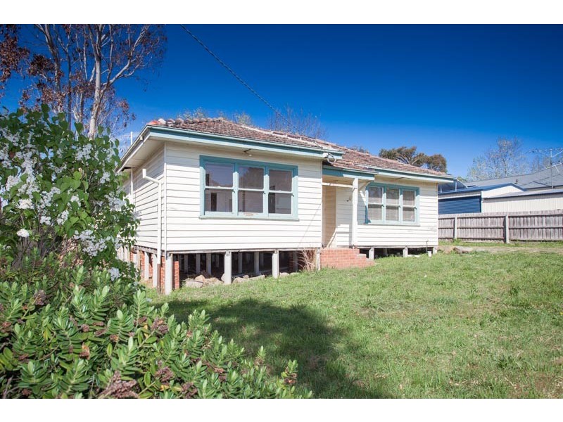 18 Clowes Street, Tylden VIC 3444
