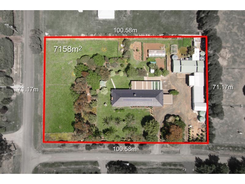 7 Morrow Road East, New Gisborne VIC 3438