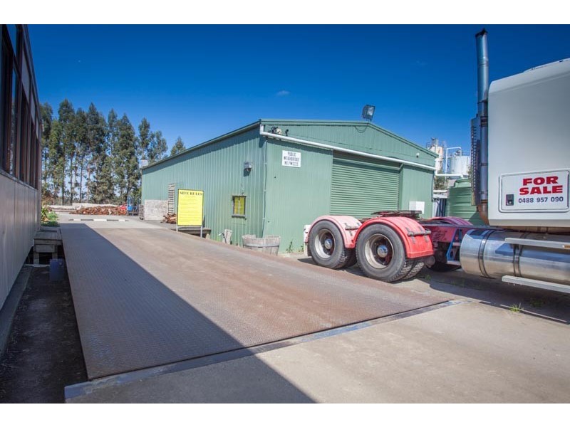 28 Sauer Road, New Gisborne VIC 3438