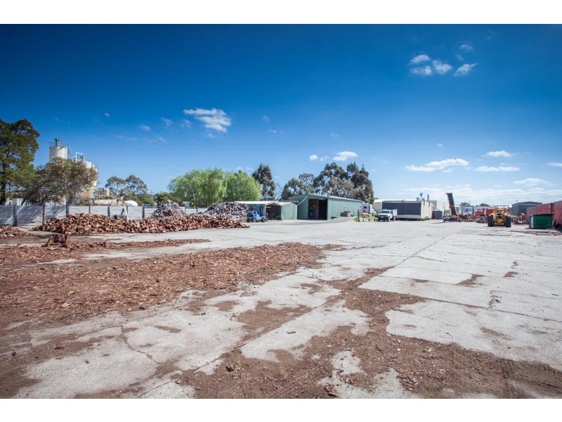 28 Sauer Road, New Gisborne VIC 3438