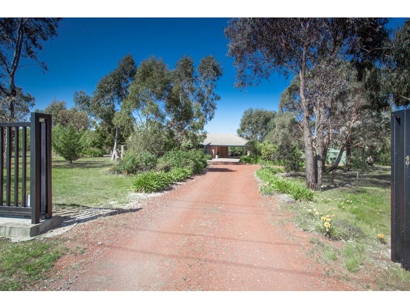 40 Macedon Close, New Gisborne VIC 3438