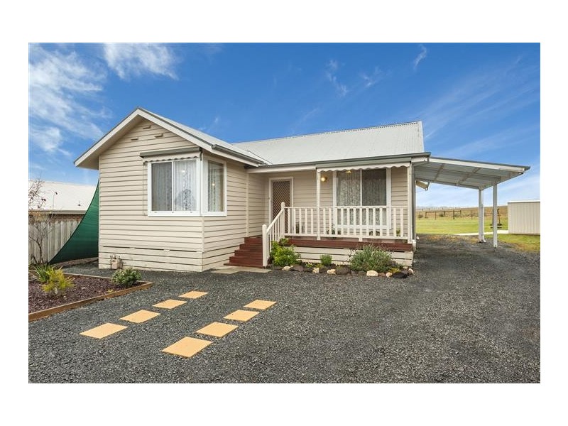 25 Palmer Place, Kyneton VIC 3444