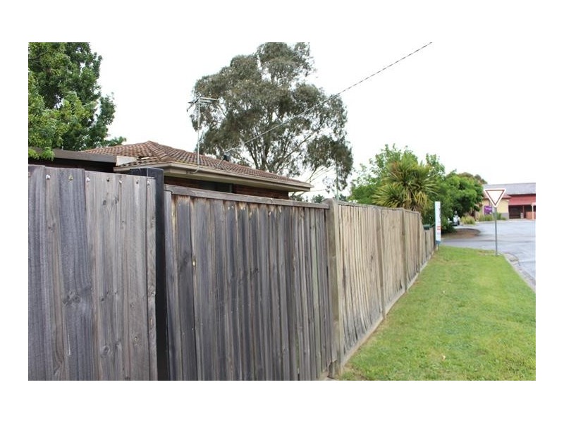 14 Hamilton Street, Riddells Creek VIC 3431