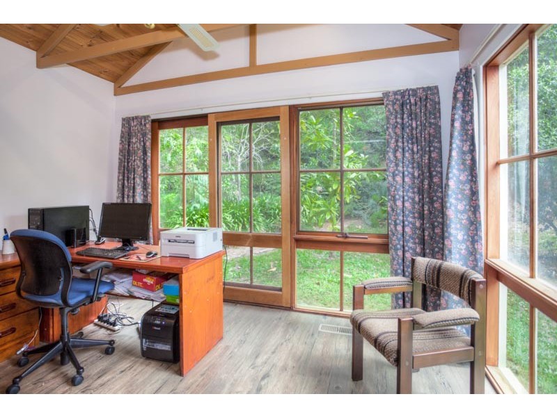 17 Fisher Street, Gisborne VIC 3437