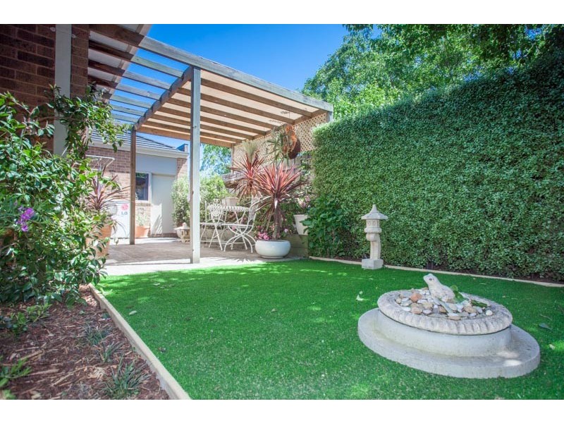 3 / 15-17 Rodney Street, Gisborne VIC 3437