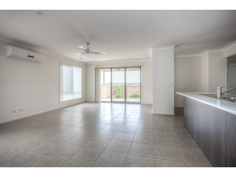 152 James Melrose Drive, Brookfield VIC 3338