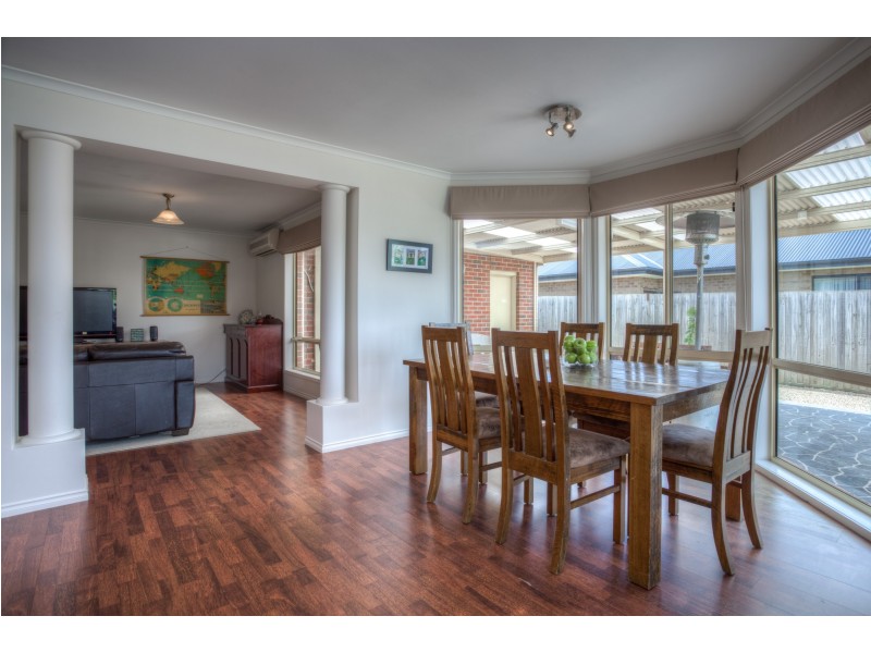 5 Hyperno Court, New Gisborne VIC 3438