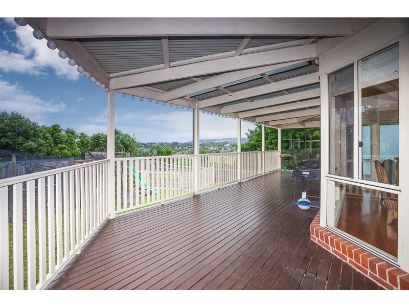 4 Olivia Court, Gisborne VIC 3437