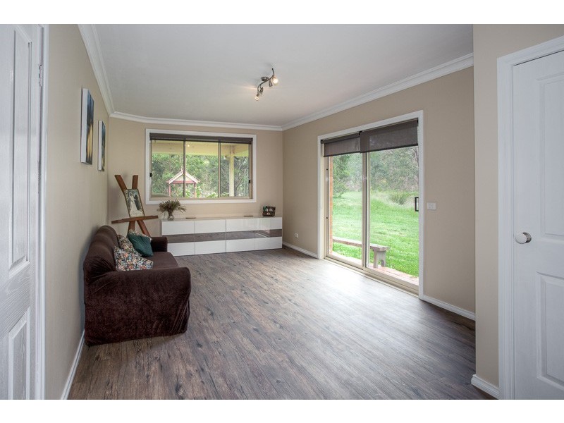 75 Outawood Rise, Gisborne VIC 3437