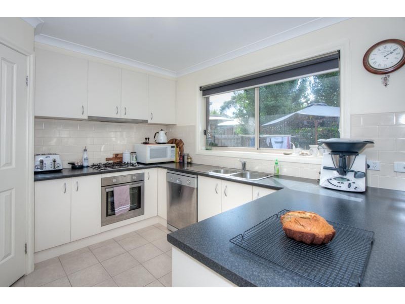 18a Howey Street, Gisborne VIC 3437