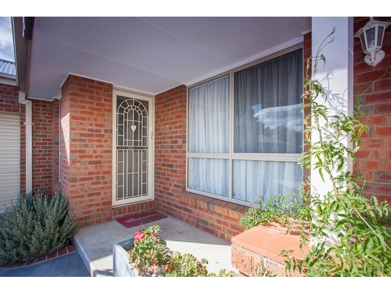 18a Howey Street, Gisborne VIC 3437