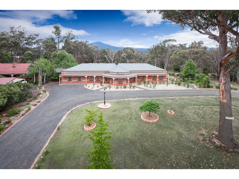 26 Lansdowne Street, Macedon VIC 3440