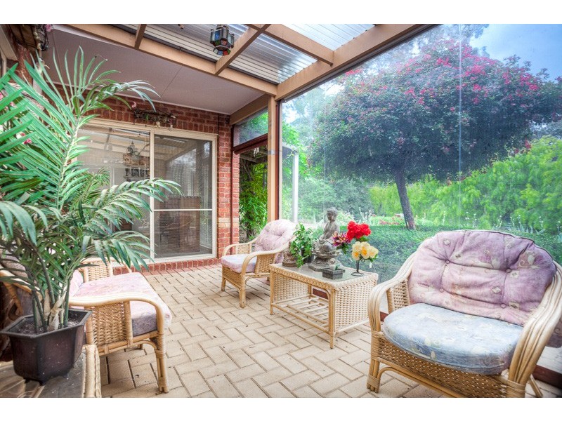 26 Lansdowne Street, Macedon VIC 3440