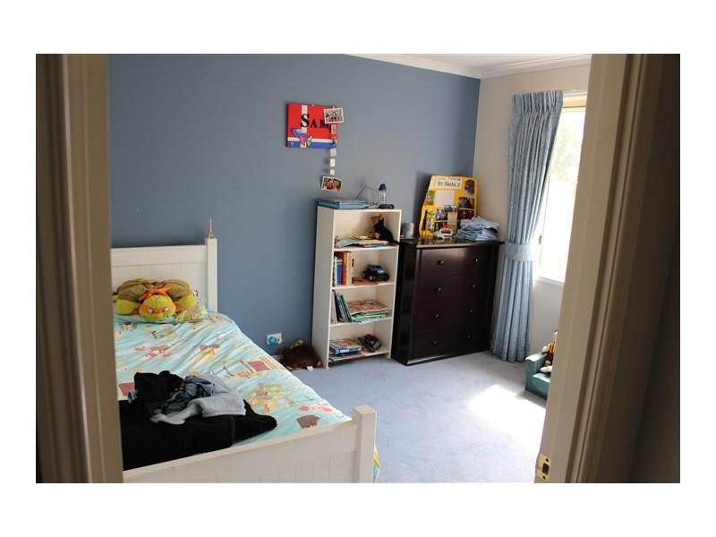 44 Dalray Crescent, New Gisborne VIC 3438