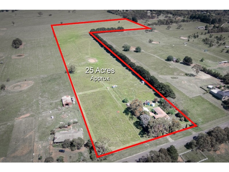 69 McGeorge Road, Gisborne VIC 3437