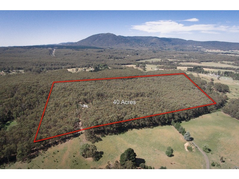 368 Lawson Road, Macedon VIC 3440