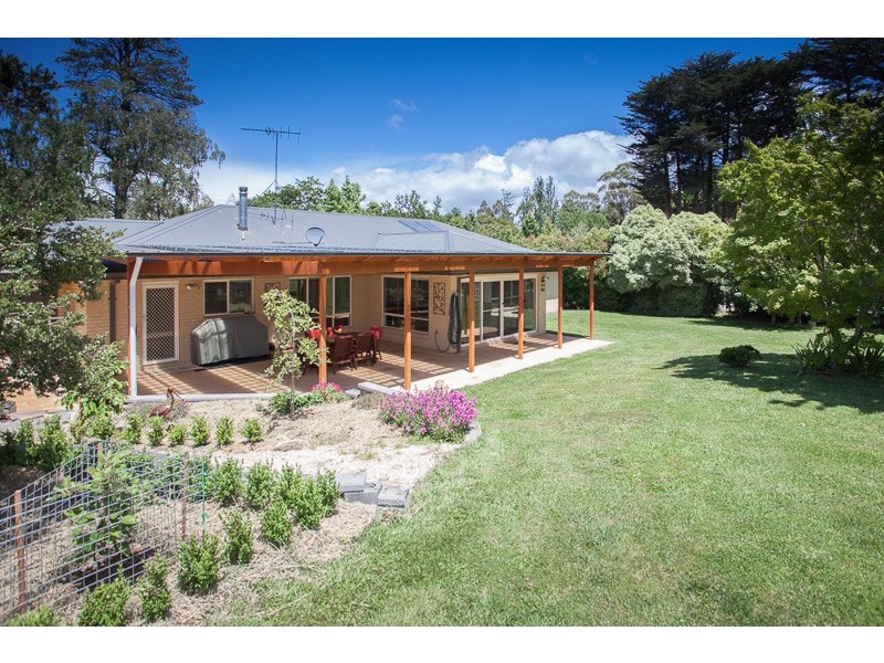 8 (Lot 6) Douglas Road, Mount Macedon VIC 3441
