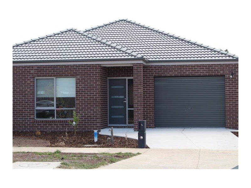 1B Tree Change Way, Woodend VIC 3442