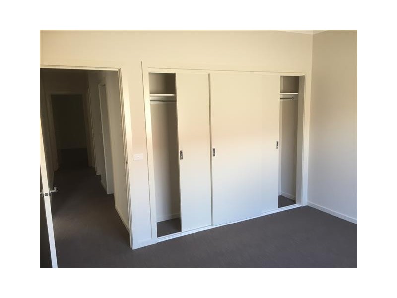 1B Tree Change Way, Woodend VIC 3442