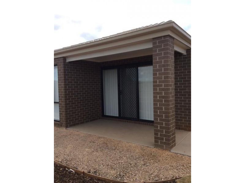 161 James Melrose Drive, Brookfield VIC 3338