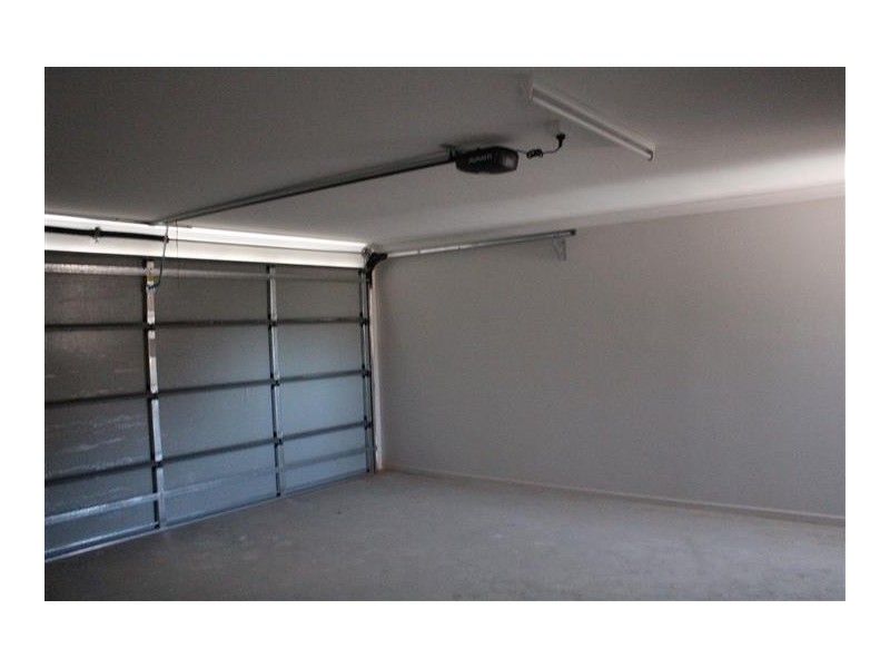 4 Holding Way, Doreen VIC 3754
