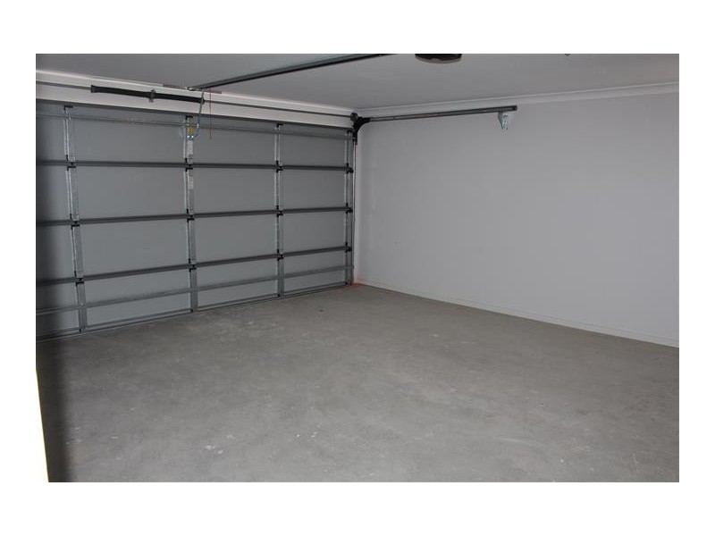 4 Holding Way, Doreen VIC 3754