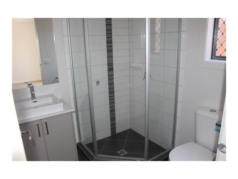4 Holding Way, Doreen VIC 3754