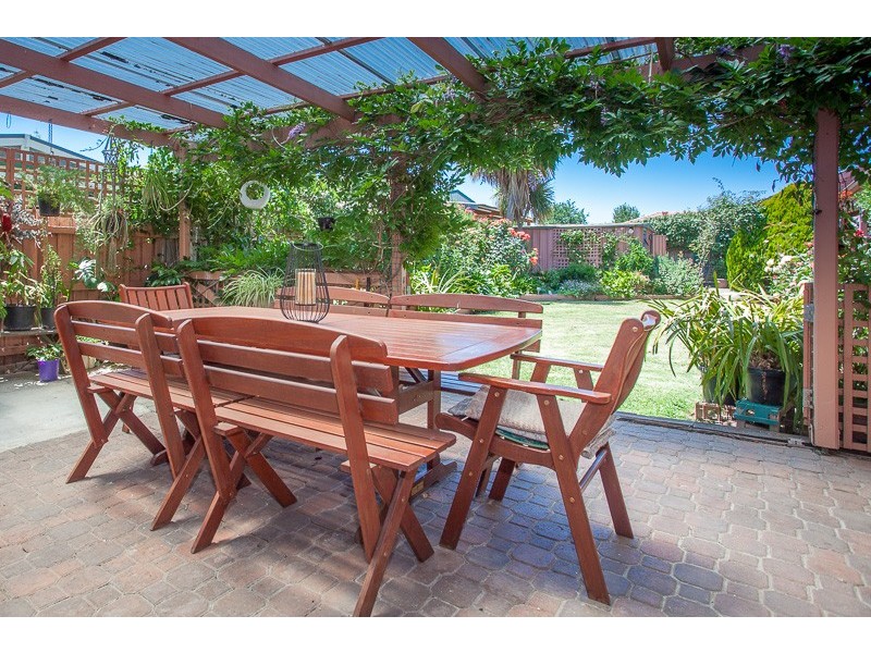 2 Mountainview Way, Gisborne VIC 3437