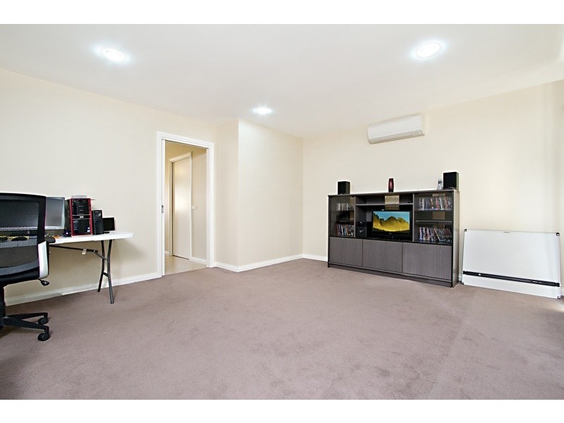 Unit 4/2 Mitchell Street, Kyneton VIC 3444