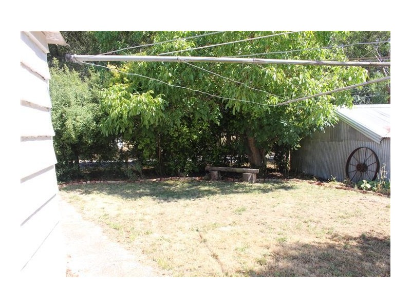 1080 Woodend/ Romsey Road, Hesket VIC 3442