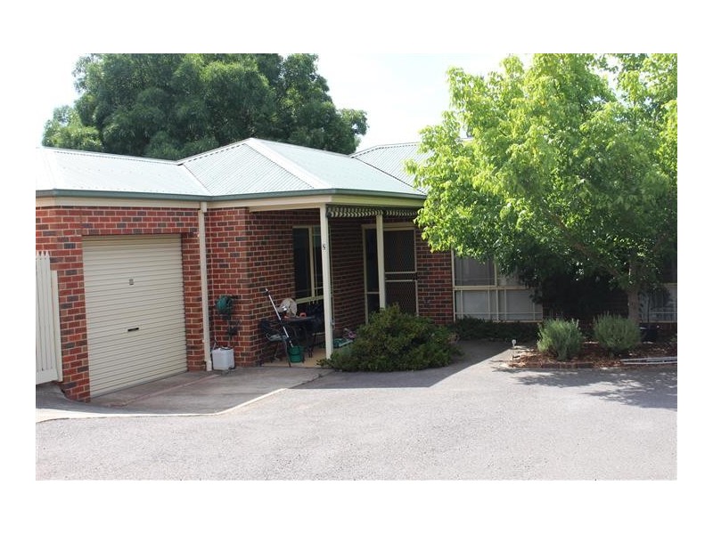 2/3 Mahoneys Road, Riddells Creek VIC 3431