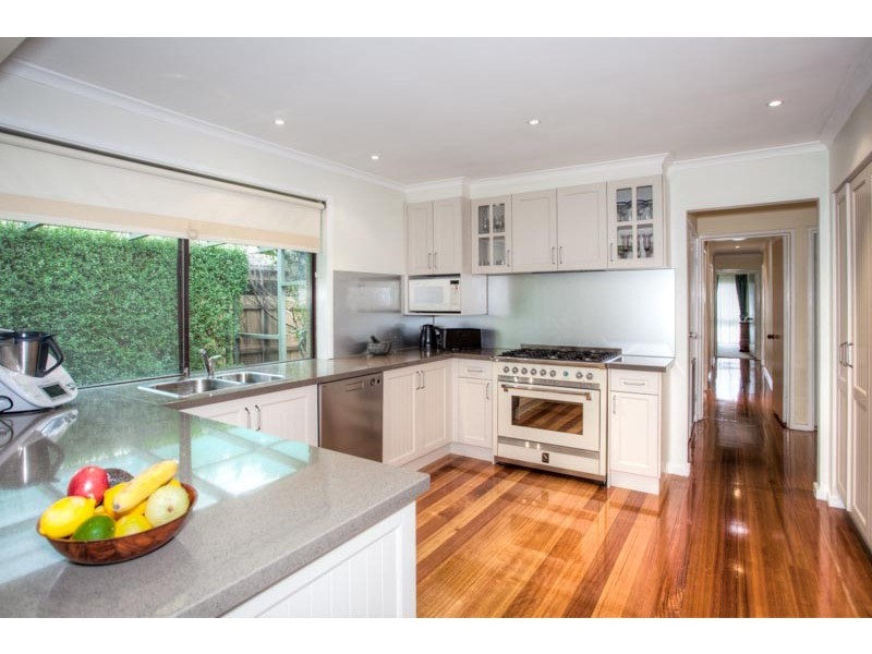 21 Worcester Road, Gisborne VIC 3437