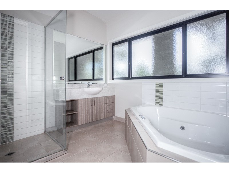 38 Dalton Street, Gisborne VIC 3437