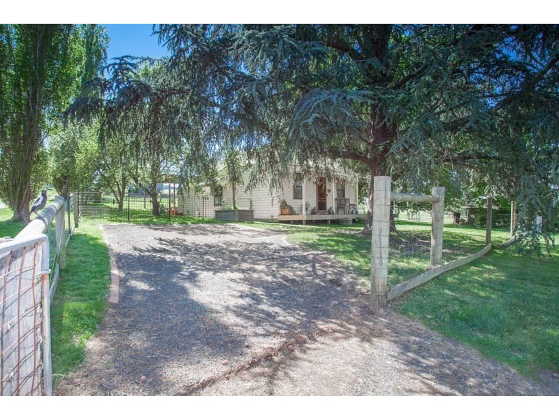 600 Couangalt Road, Gisborne South VIC 3437