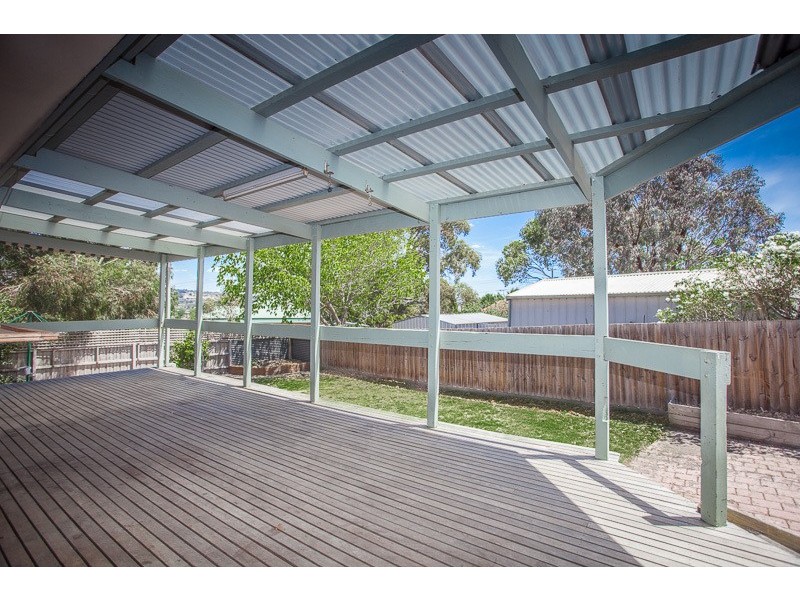 21 Scenic Court, Gisborne VIC 3437