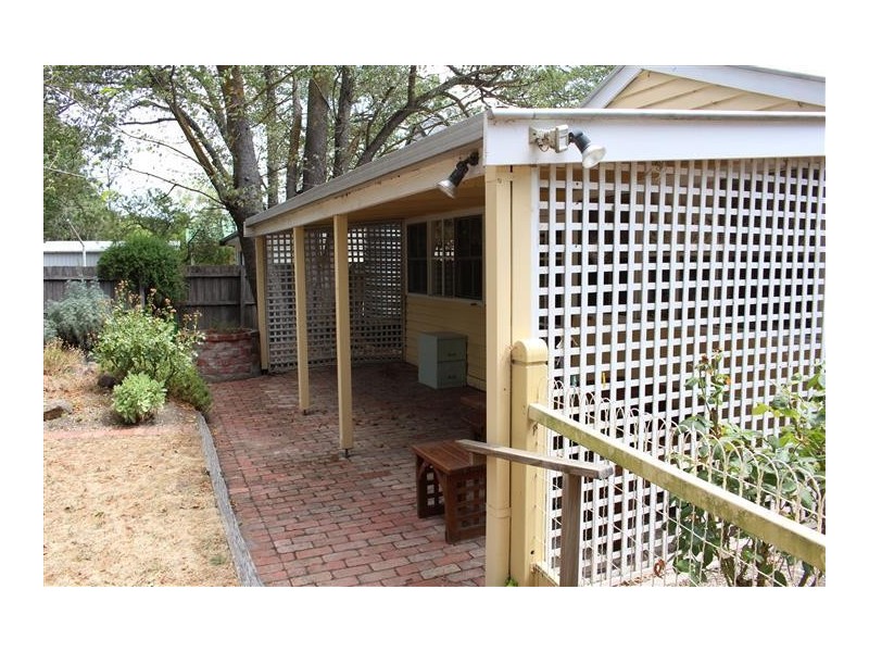 254 Station Road, New Gisborne VIC 3438