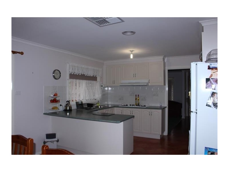 13 Candlebark Court, Riddells Creek VIC 3431